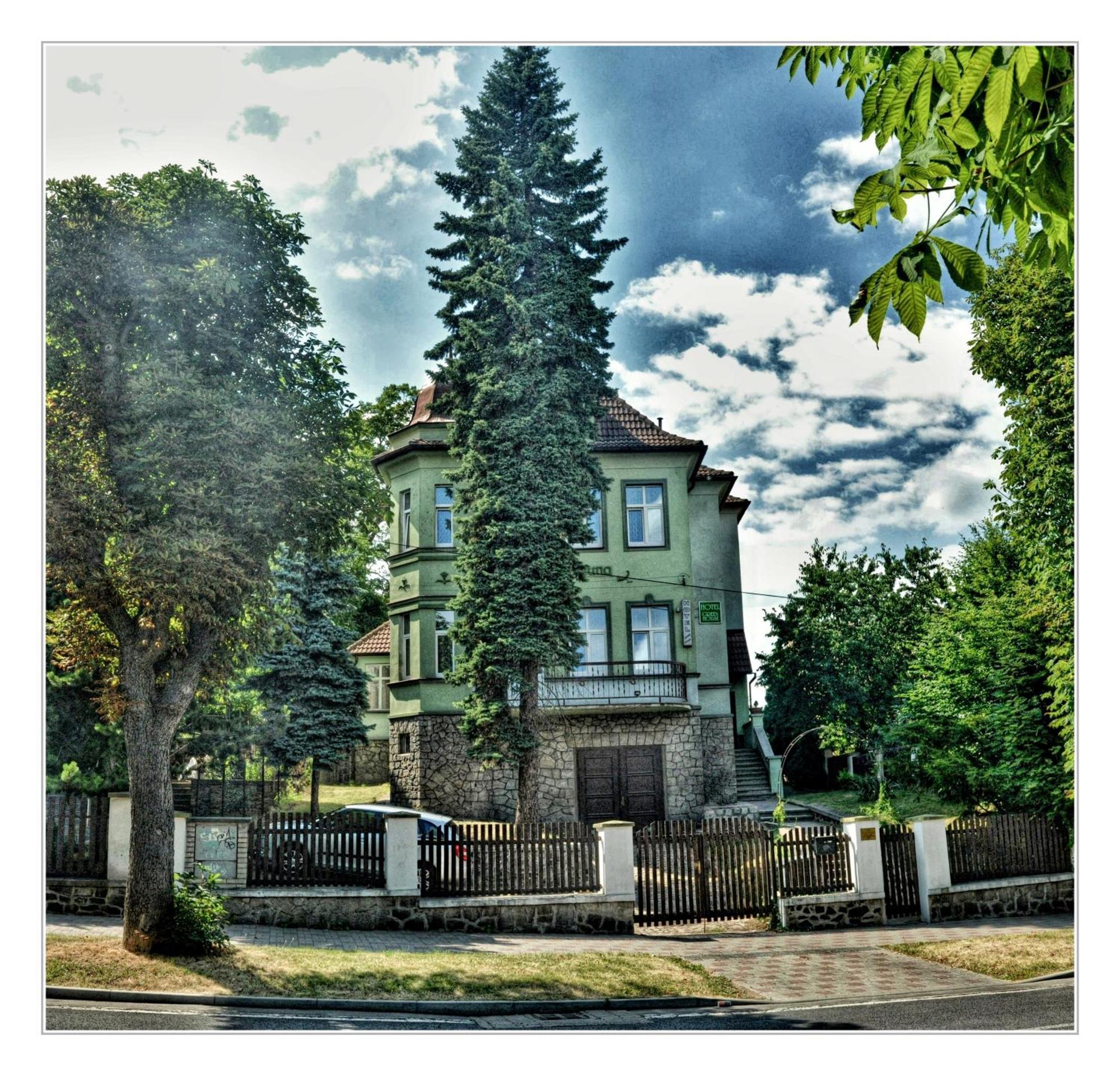 Hotel Green House Τέπλιτσε Εξωτερικό φωτογραφία